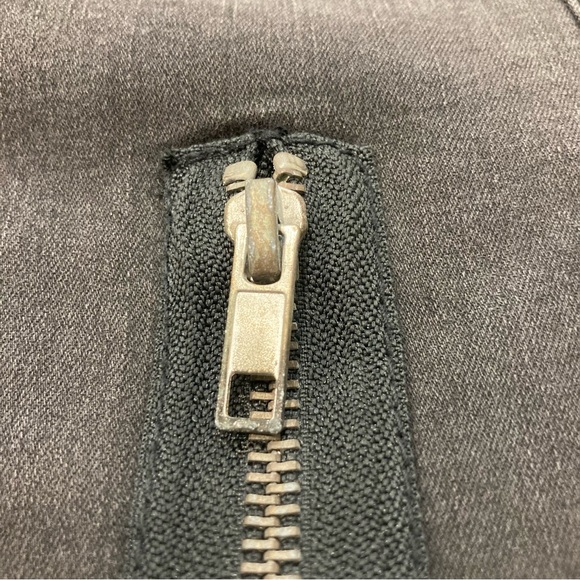 Divided H&M Women’s Charcoal High-Waisted Jeans Zipper Accent Moto Size 2 - Picture 15 of 15